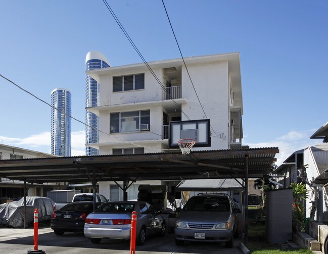 738 Cedar St in Honolulu, HI - Building Photo - Building Photo