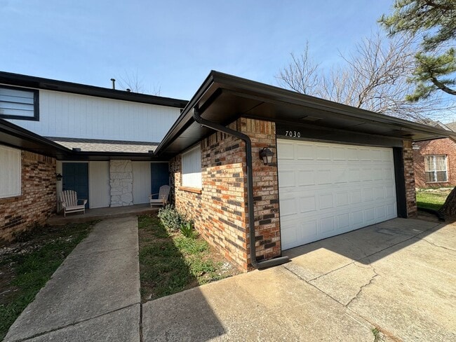 7030 Elk Canyon Rd in Oklahoma City, OK - Building Photo - Building Photo