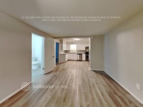 813 E Alice Ave in Phoenix, AZ - Foto de edificio - Building Photo