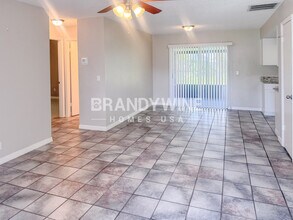 805 Sprucewood Ln in Kissimmee, FL - Building Photo - Building Photo