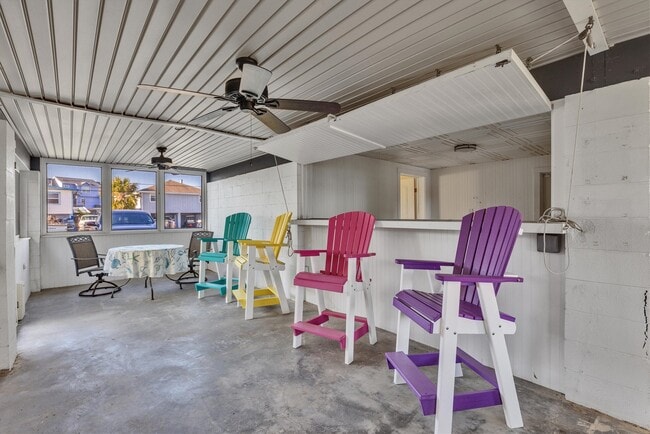 41 Dolphin St in Bayou Vista, TX - Building Photo - Building Photo