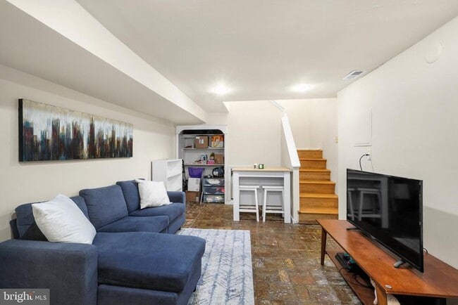 property at 234 Bainbridge St