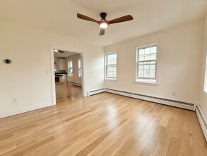 51 Pleasant St in Boston, MA - Building Photo - Building Photo