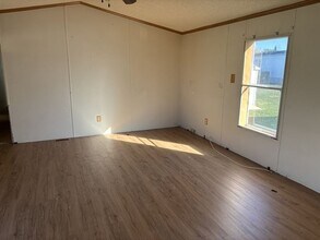 848 Birchwood Dr in Lockport, NY - Building Photo - Building Photo