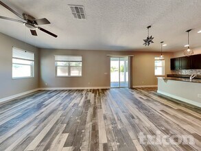 12418 Field Point Way in Spring Hill, FL - Building Photo - Building Photo