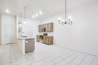 1706 Corpus Ave in Wolfforth, TX - Building Photo - Building Photo