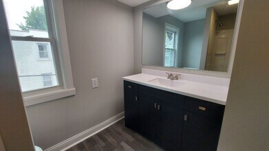 2390 Neil Ave in Columbus, OH - Building Photo - Building Photo