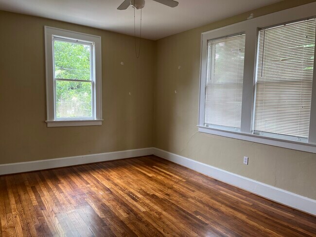 902 E 34th St in Savannah, GA - Building Photo - Building Photo