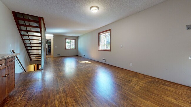 property at 1081 18th Ave SE