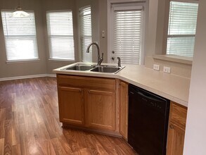 220 Southlake Dr in St. Augustine, FL - Building Photo - Building Photo