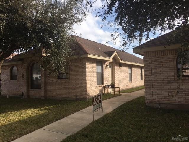 15 N Juniper St in Pharr, TX - Building Photo - Building Photo