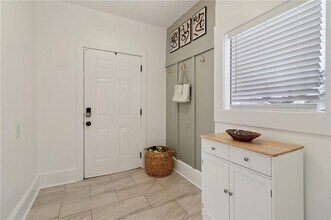27 Elm St in Covington, GA - Building Photo - Building Photo