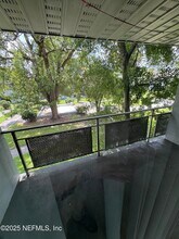 2441 Spring Park Rd in Jacksonville, FL - Building Photo - Building Photo