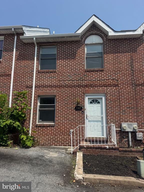 property at 1107 Van Buren Way