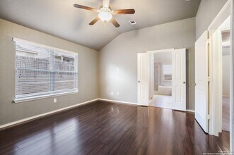 532 Wagon Wheel Way in Cibolo, TX - Building Photo - Building Photo