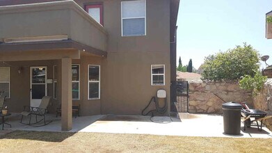 5341 Colin Powell Ave in El Paso, TX - Building Photo - Building Photo