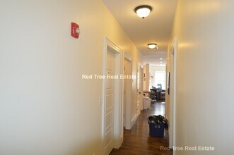 29 Commonwealth Ter, Unit 3 in Boston, MA - Foto de edificio - Building Photo
