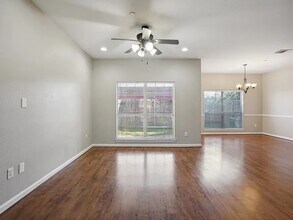 118 Barrington Ln in Lewisville, TX - Building Photo - Building Photo