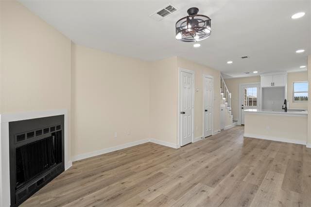 property at 717 Lee St