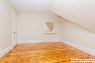 39 Falkland St, Unit 2 in Boston, MA - Foto de edificio - Building Photo