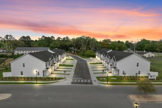 5794 Ogeechee Rd in Savannah, GA - Building Photo