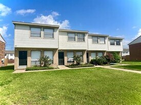 800 San Pedro Dr in College Station, TX - Building Photo