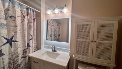 3128 Loma Verde Dr, Unit 313 in San Jose, CA - Building Photo - Building Photo