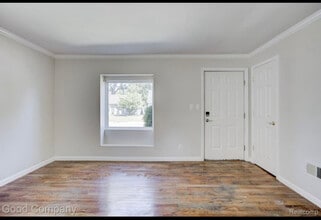 600 Kalama Ave in Madison Heights, MI - Building Photo - Building Photo