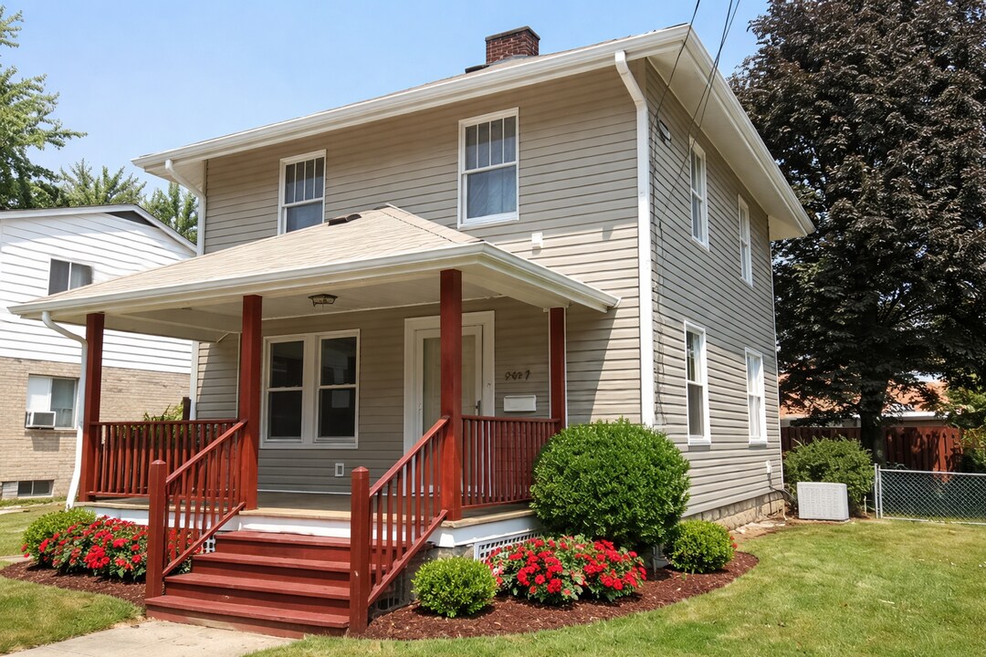 2017 37th St NW in Canton, OH - Building Photo