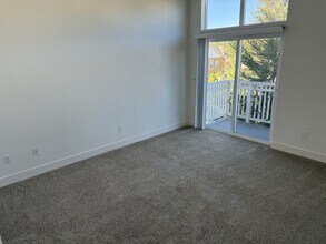 905 Prospect Ave in Santa Rosa, CA - Building Photo - Building Photo