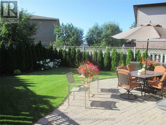 61 Nightstar Dr in Richmond Hill, ON - Building Photo - Building Photo