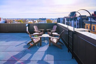 283 Evergreen Ave-Unit -3L in Brooklyn, NY - Building Photo - Building Photo