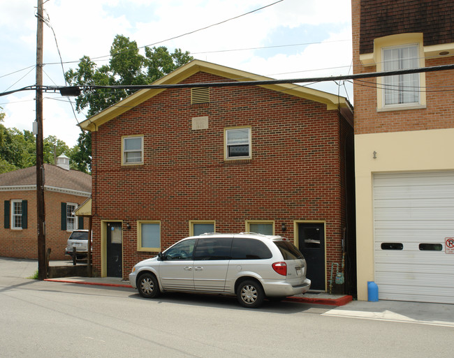 Perring Bldg in Lewisburg, WV - Building Photo - Building Photo