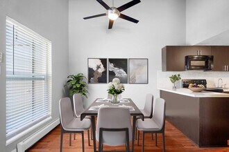 Parkway Flats in Longmont, CO - Foto de edificio - Building Photo