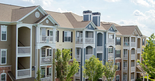 Park at the Marketplace in Atlanta, GA - Building Photo - Building Photo