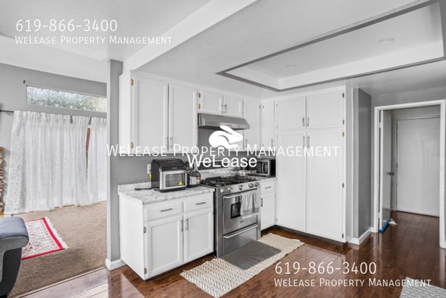 1394 Switzerland Dr in San Diego, CA - Building Photo - Building Photo