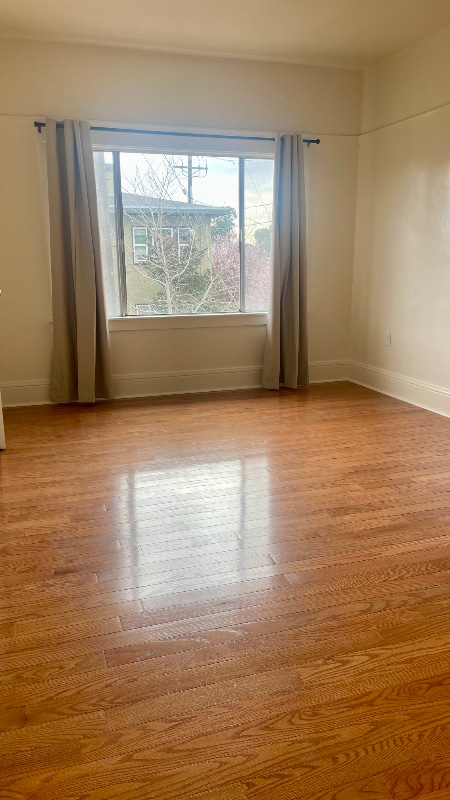 566 53rd St, Unit 566 in Oakland, CA - Foto de edificio - Building Photo