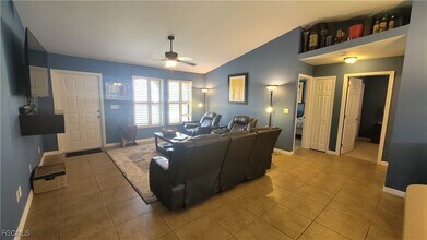 1929 NE 2nd Terrace in Cape Coral, FL - Building Photo - Building Photo