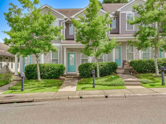 1722 Brush Hill Rd in Tallahassee, FL - Building Photo - Building Photo