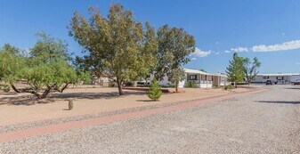 8195 S Vandemoer Ln in Tucson, AZ - Building Photo