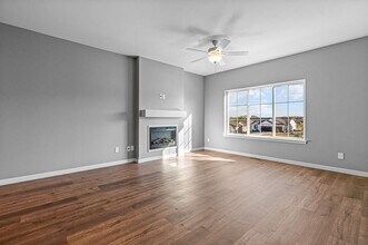 639 Catherine Dr in Tiffin, IA - Building Photo - Building Photo