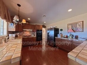 1976 Grandview St in Seaside, CA - Building Photo - Building Photo