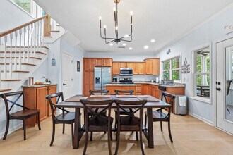 204 Lake Breeze Ln in Westminster, SC - Building Photo - Building Photo