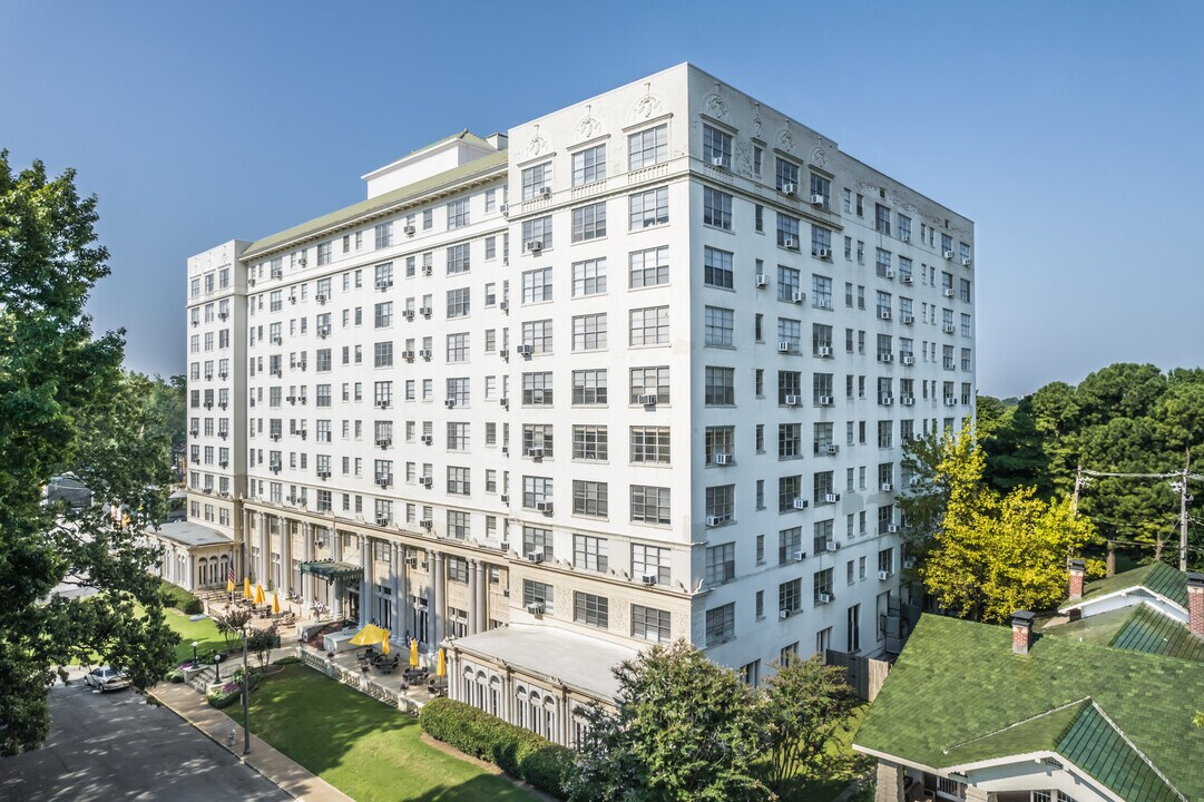 Parkview Apartments in Memphis, TN - Foto de edificio