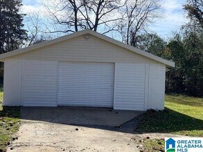 2604 Walker Chapel Rd in Fultondale, AL - Building Photo - Building Photo