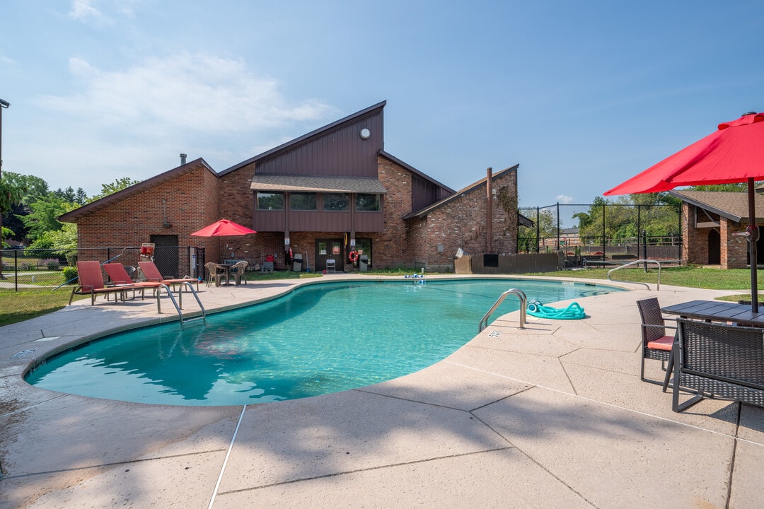 Williamstowne Senior Apartments in Cheektowaga, NY - Foto de edificio