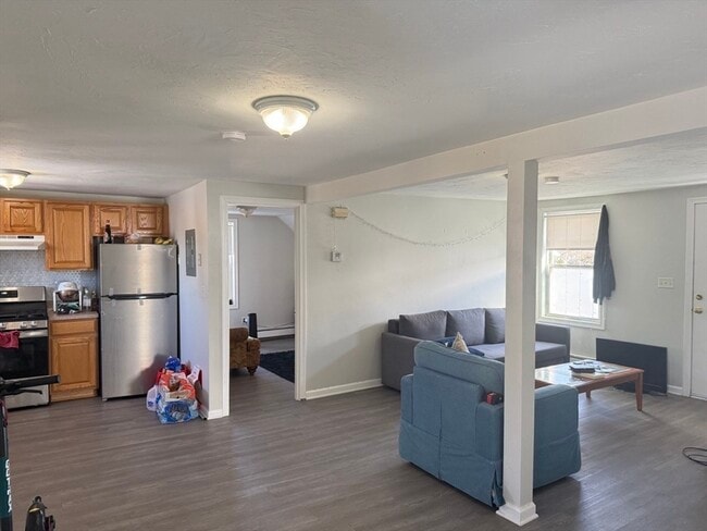 58 Kent St, Unit #2