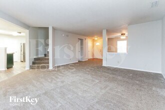 5769 Woodland Trace Blvd in Indianapolis, IN - Building Photo - Building Photo