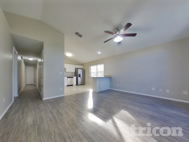 1289 Cleveland Ave in Apopka, FL - Building Photo - Building Photo