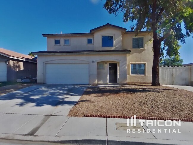 property at 3870 Walnut Bend Ave